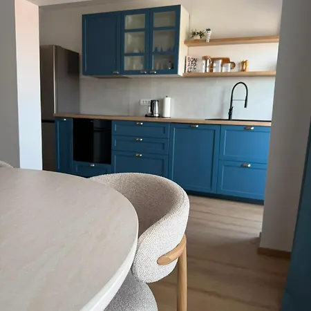 Blue Oasis Apartment *