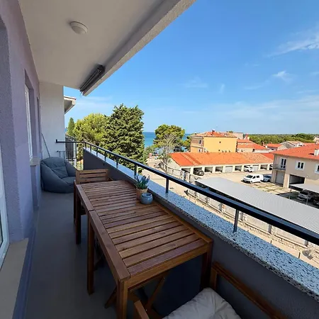 Apartment Blue Oasis